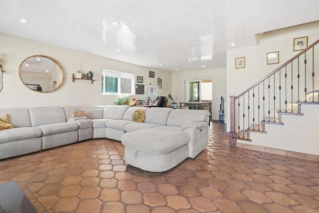 175 Maple Avenue 4, Carlsbad, CA 92008