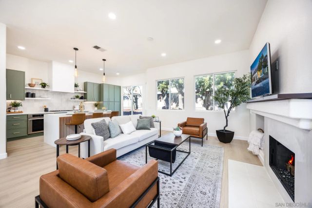 1789 Clydesdale Ct, Oceanside, CA 92057