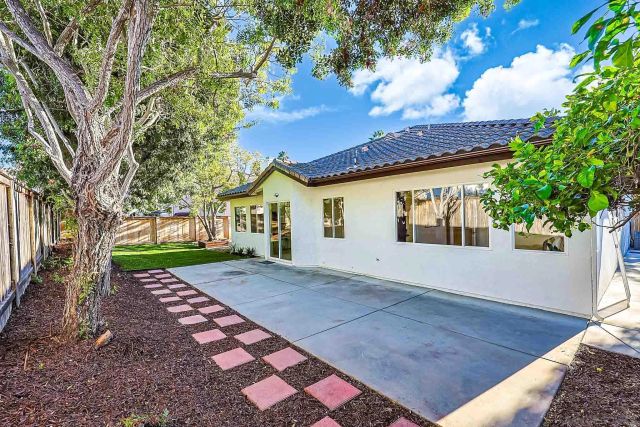 1789 Clydesdale Ct, Oceanside, CA 92057