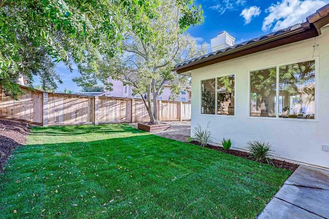 1789 Clydesdale Ct, Oceanside, CA 92057