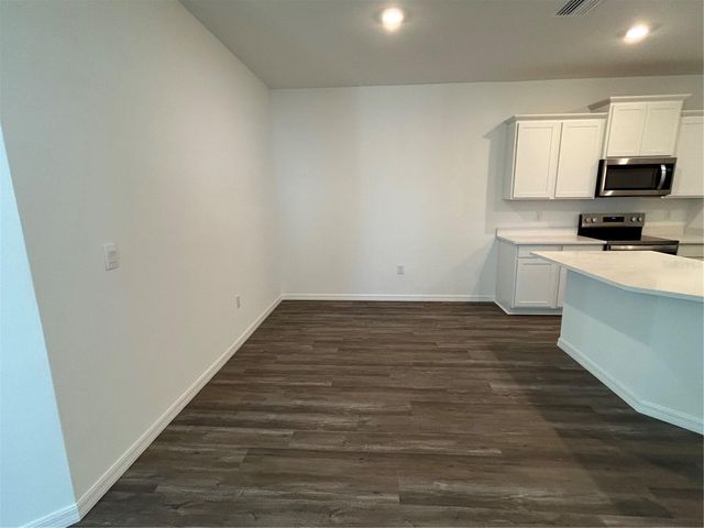 32746 RUSTIC RISE ROAD, San Antonio, FL 33576