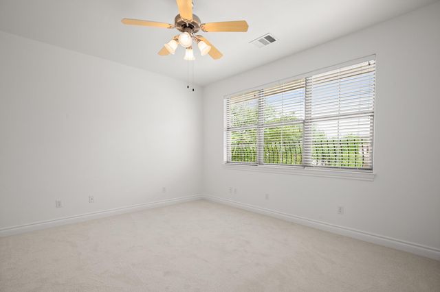 19 Swiftwater TRL, The Hills, TX 78738