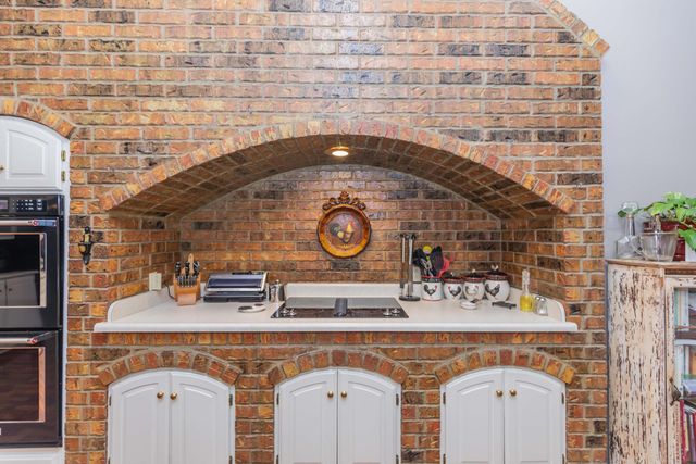 6515 ROXTON Drive, Amarillo, TX 79109