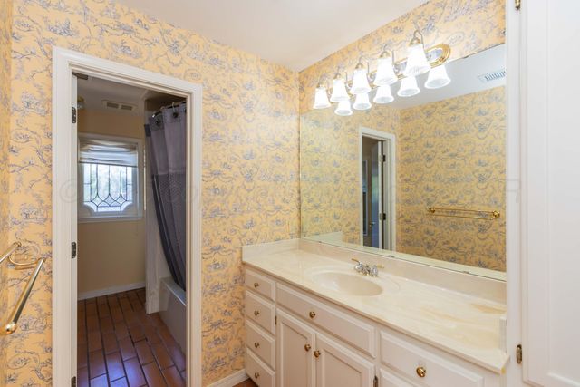 6515 ROXTON Drive, Amarillo, TX 79109