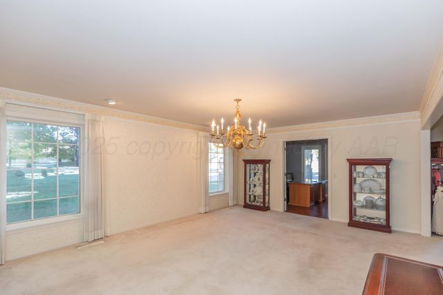 6515 ROXTON Drive, Amarillo, TX 79109