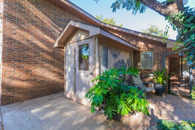 6515 ROXTON Drive, Amarillo, TX 79109