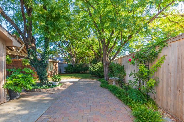 6515 ROXTON Drive, Amarillo, TX 79109