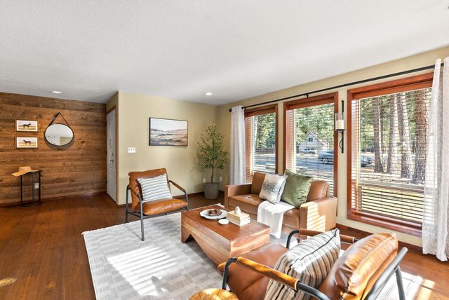 69271 Whippletree, Sisters, OR 97759