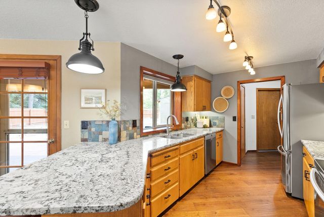 69271 Whippletree, Sisters, OR 97759