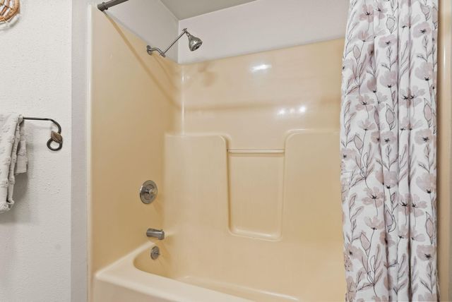 69271 Whippletree, Sisters, OR 97759