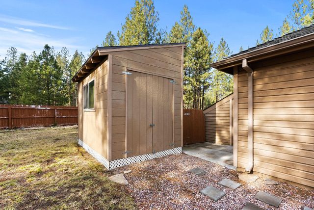 69271 Whippletree, Sisters, OR 97759