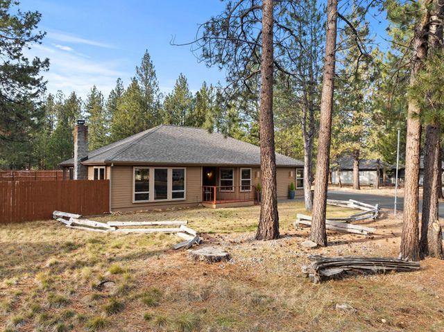 69271 Whippletree, Sisters, OR 97759