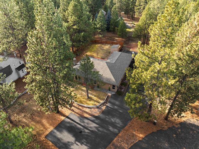 69271 Whippletree, Sisters, OR 97759