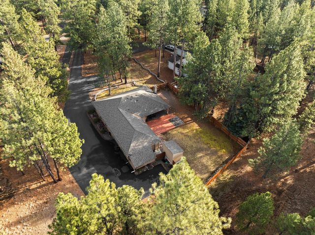 69271 Whippletree, Sisters, OR 97759