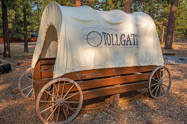 69271 Whippletree, Sisters, OR 97759