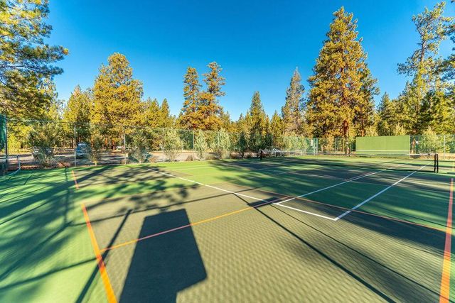 69271 Whippletree, Sisters, OR 97759