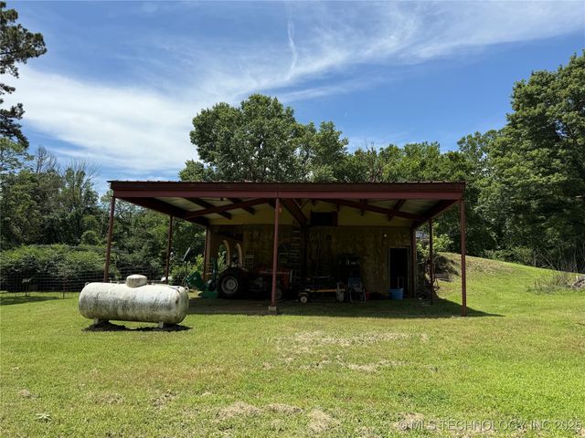 18081 E 430 Road, Claremore, OK 74017