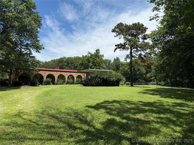 18081 E 430 Road, Claremore, OK 74017