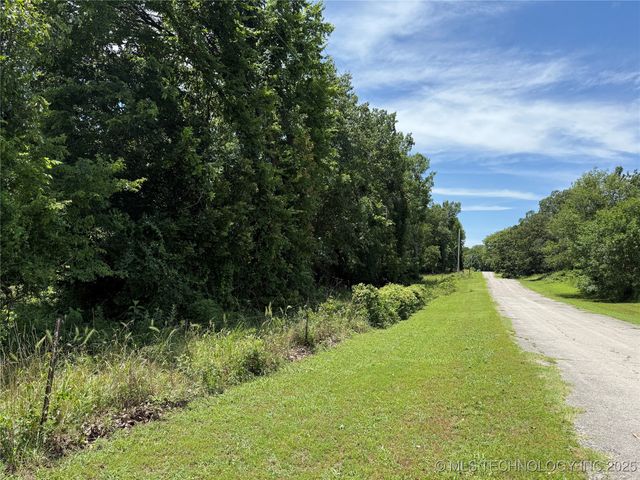 18081 E 430 Road, Claremore, OK 74017