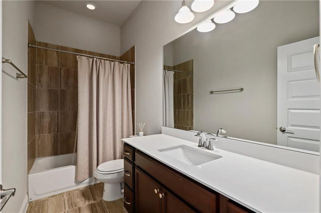 6905 Halesboro DR, Austin, TX 78736
