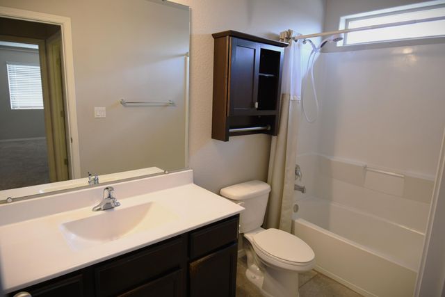 2419 Sorral Way SW, Albuquerque, NM 87121