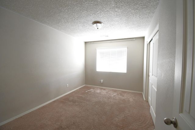 2419 Sorral Way SW, Albuquerque, NM 87121