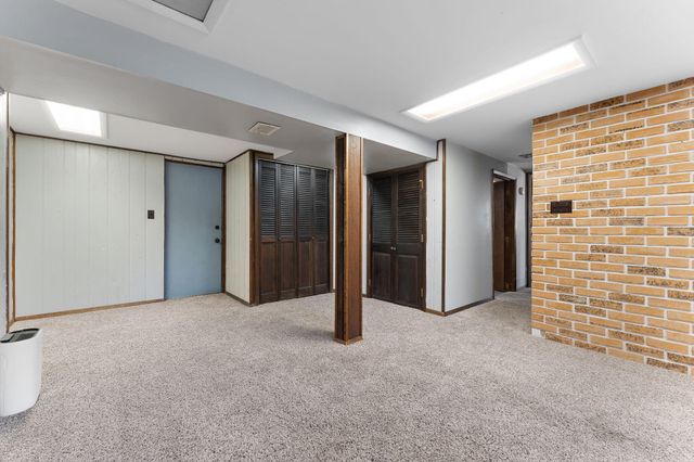 1702 Broadway Avenue, Chesterton, IN 46304