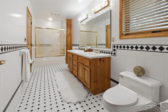 277 Donohue Drive, Bangor Twp, MI 48706