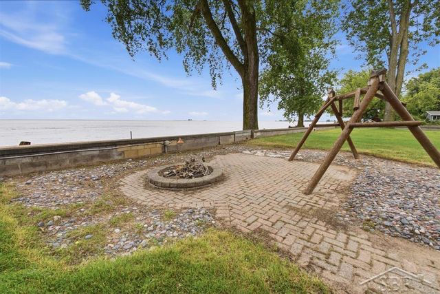 277 Donohue Drive, Bangor Twp, MI 48706
