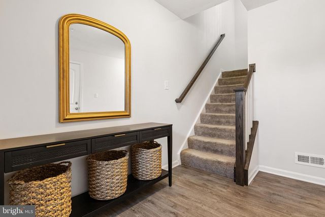 6 HUDSON BLVD, Red Lion, PA 17356