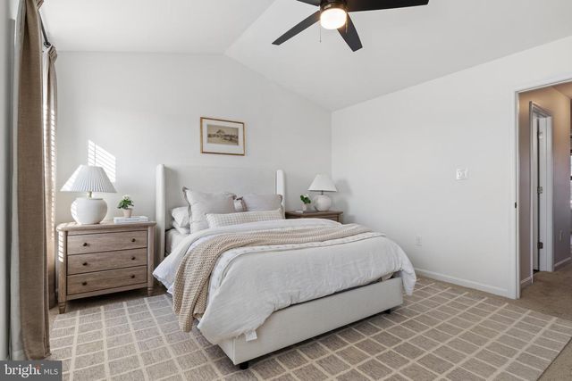 6 HUDSON BLVD, Red Lion, PA 17356