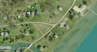 468 Russell Road, Clay Twp, MI 48001