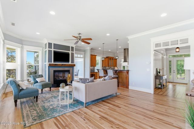 294 Crane Pointe, Hampstead, NC 28443