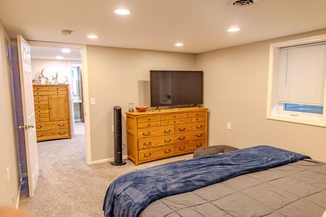 421 S 18th Street S, Moorhead, MN 56560