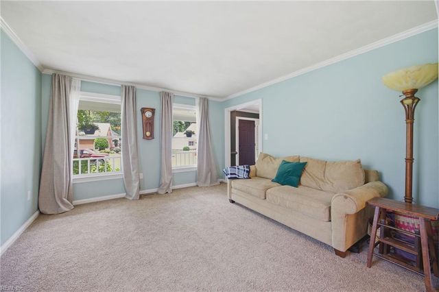 611 Bartell DR, Chesapeake, VA 23322