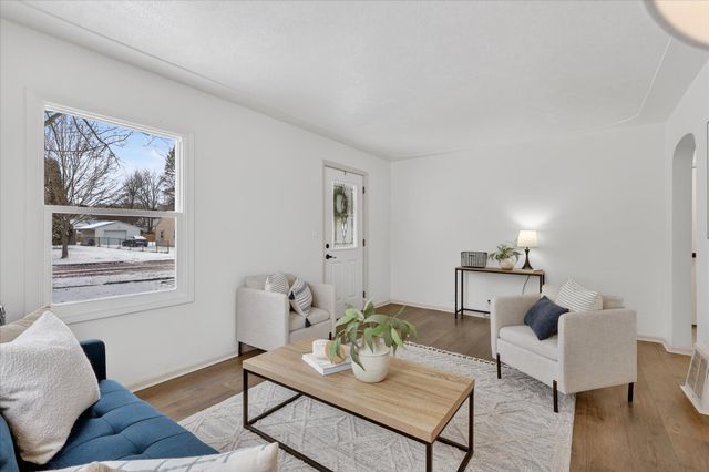 1901 Fulton Street, Kalamazoo, MI 49001