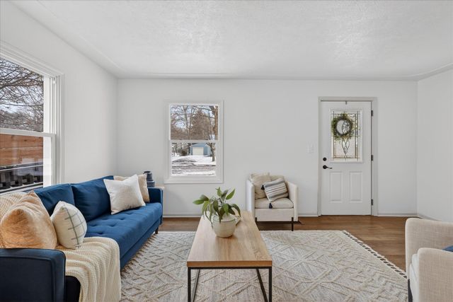 1901 Fulton Street, Kalamazoo, MI 49001