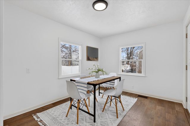 1901 Fulton Street, Kalamazoo, MI 49001