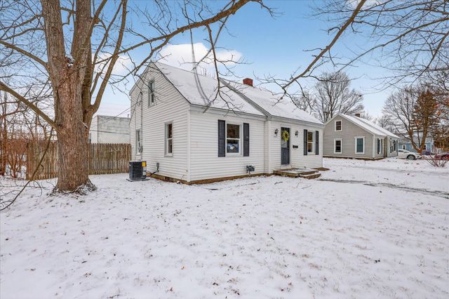 1901 Fulton Street, Kalamazoo, MI 49001