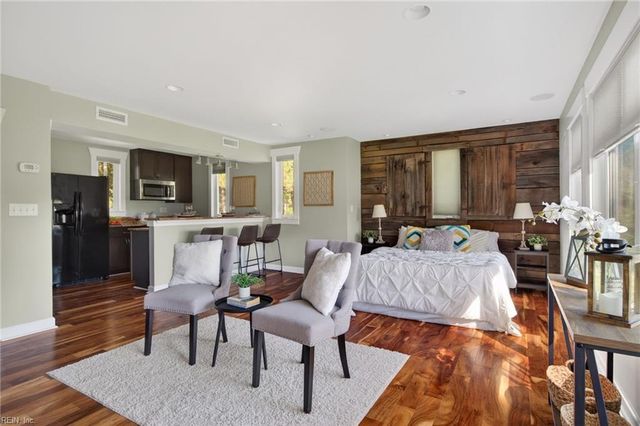 800 Oriole DR, Virginia Beach, VA 23451