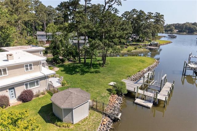 800 Oriole DR, Virginia Beach, VA 23451