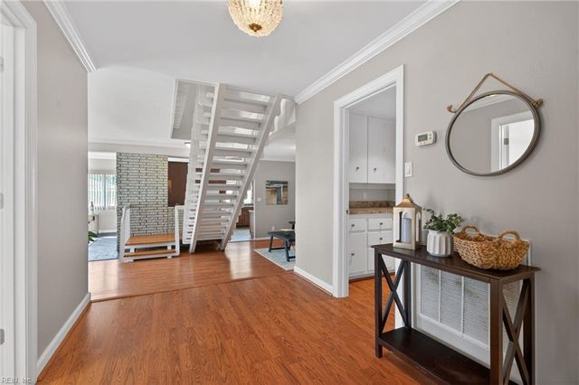 800 Oriole DR, Virginia Beach, VA 23451