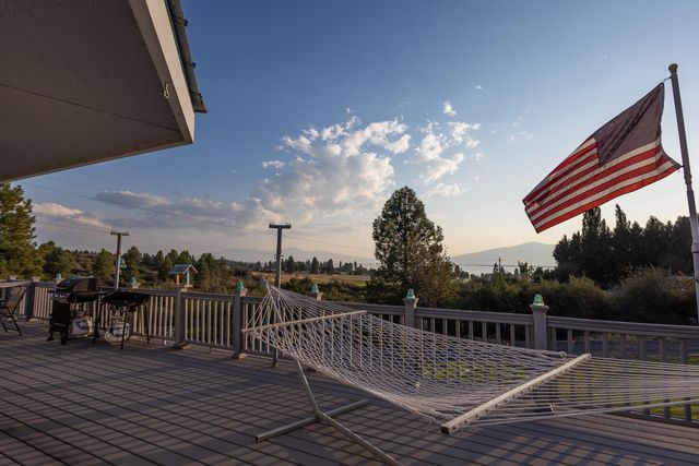 37409 Deerford Lane, Chiloquin, OR 97624