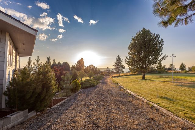 37409 Deerford Lane, Chiloquin, OR 97624