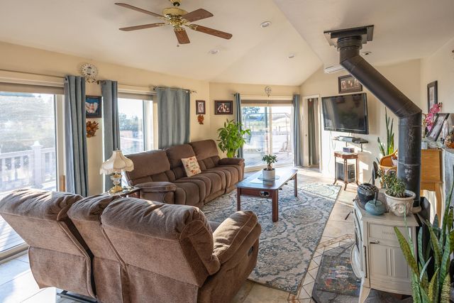 37409 Deerford Lane, Chiloquin, OR 97624