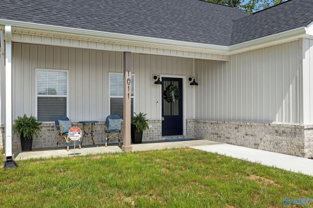 1011 7th Street NW, Arab, AL 35016