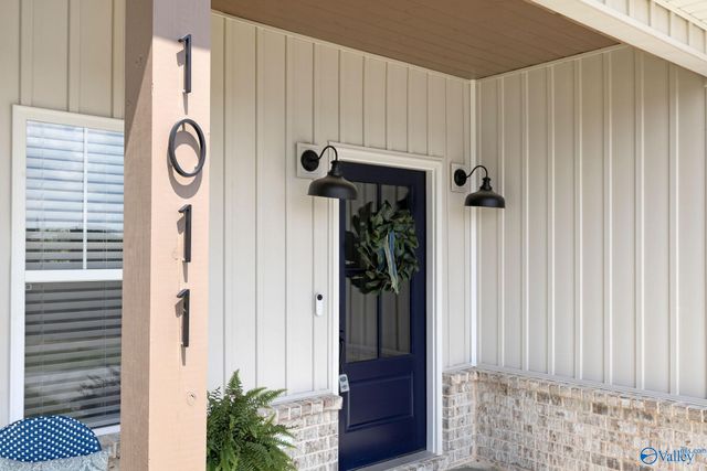 1011 7th Street NW, Arab, AL 35016