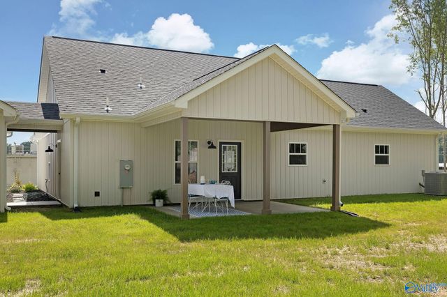 1011 7th Street NW, Arab, AL 35016