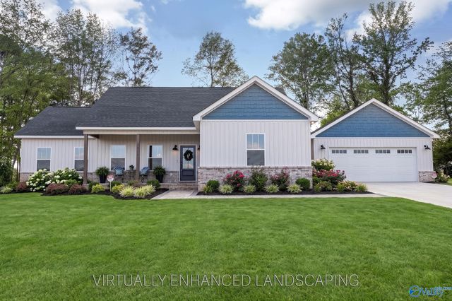 1011 7th Street NW, Arab, AL 35016