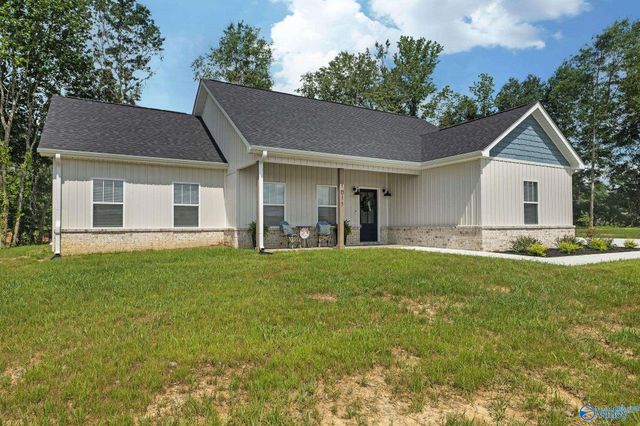 1011 7th Street NW, Arab, AL 35016
